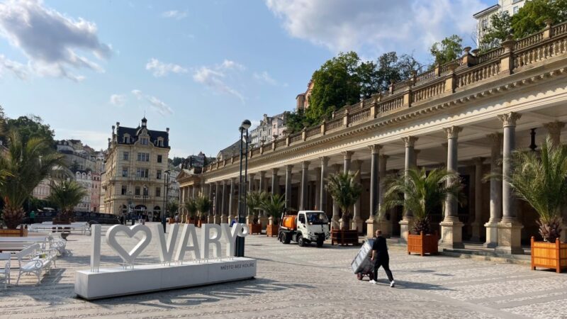 Découvrez le guide ultime pour profiter du Karlovy Vary International Film Festival
